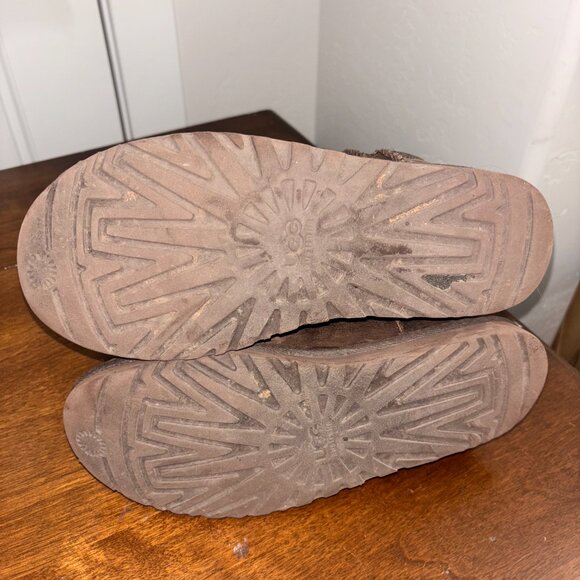 UGG BOOTS CLASSIC SHORT Brown Leather - Picture 4 of 4